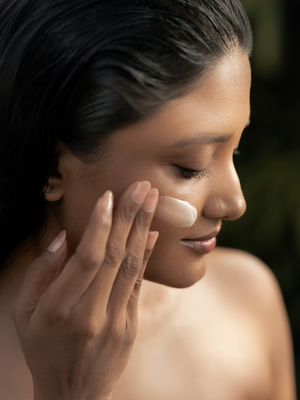 Kashmiri Saffron Face Brightening Cream