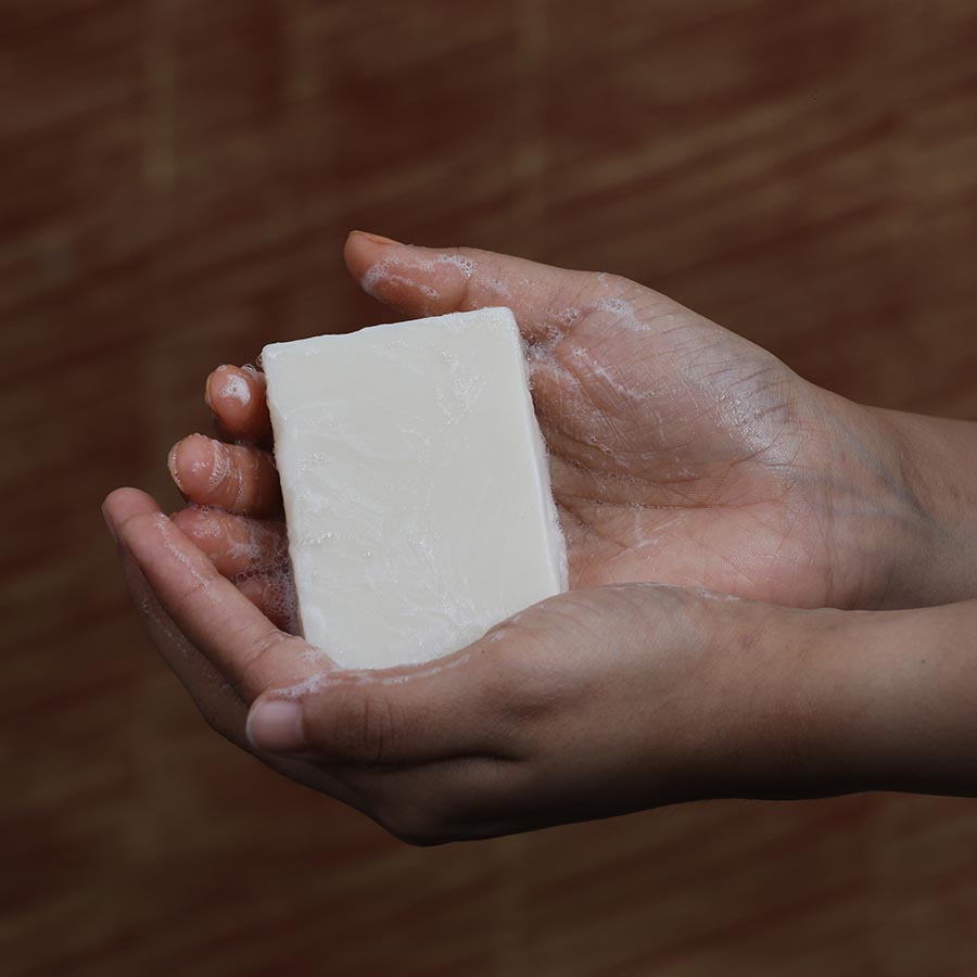 Traditionally Handcrafted Wood Pressed Six Oil's Combination Soap
