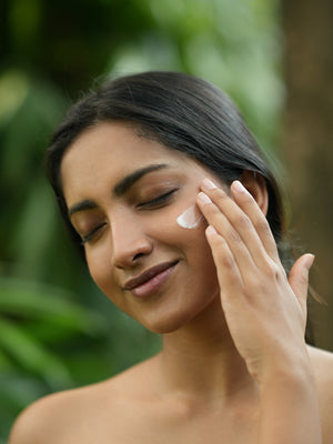 Pure Vitamin C Moisturizing Cream